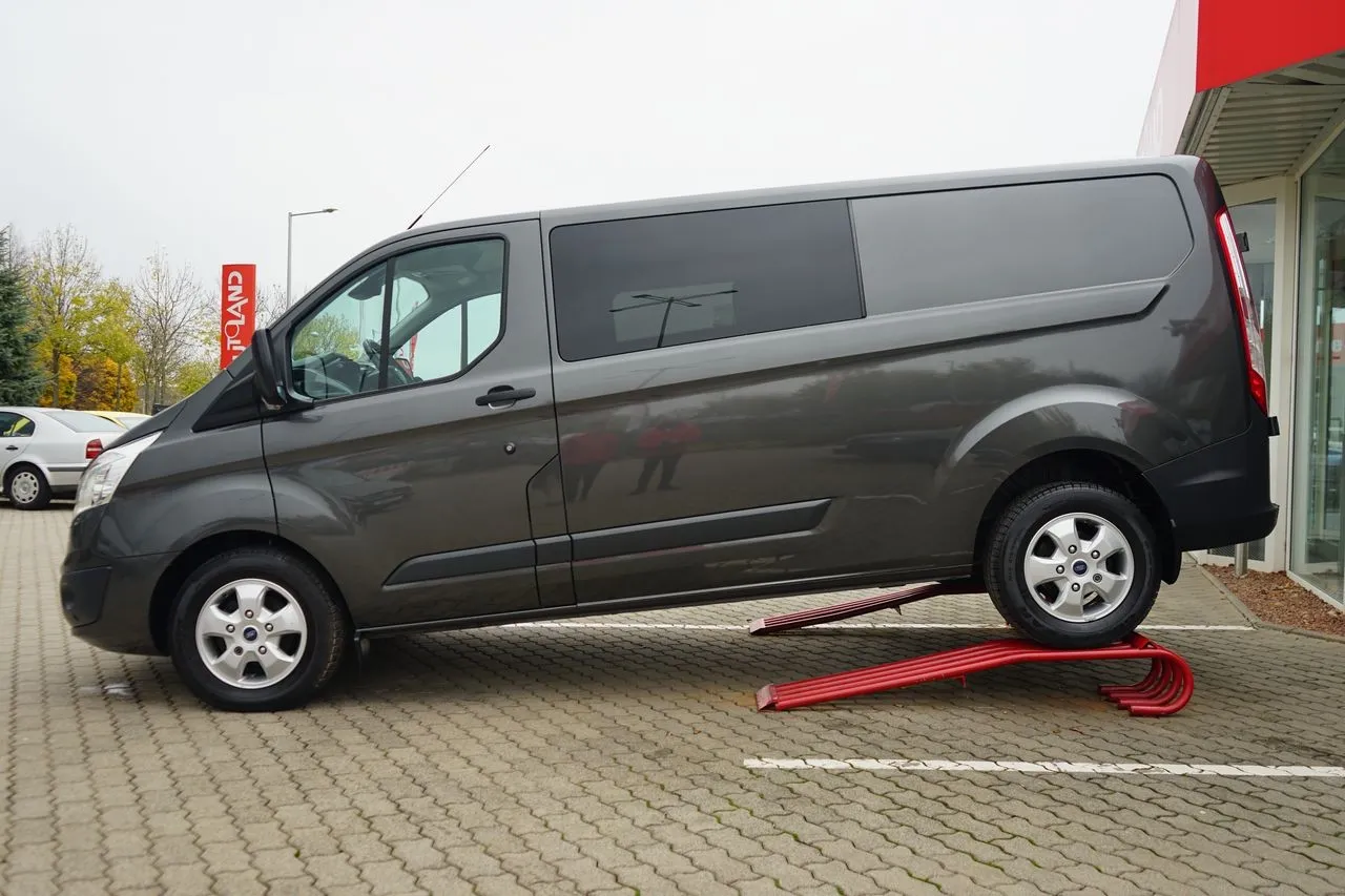 Ford Transit Custom 2.0 TDCi L2...  Image 3